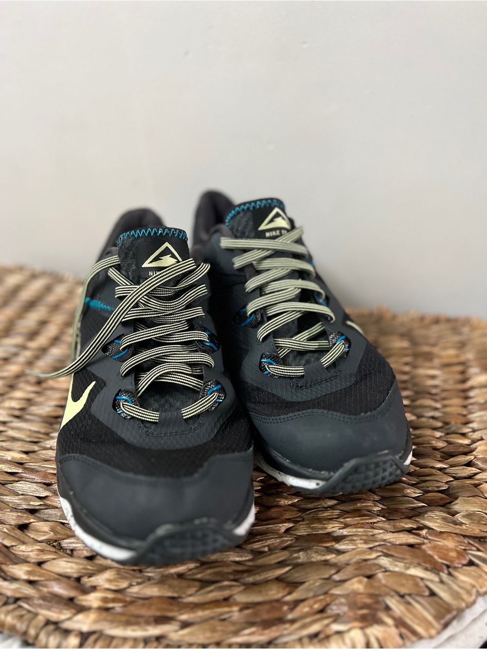 Nike trail SC 2 women’s 11 mint condition